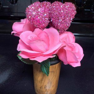 Pink Valentine Heart Rose bouquet